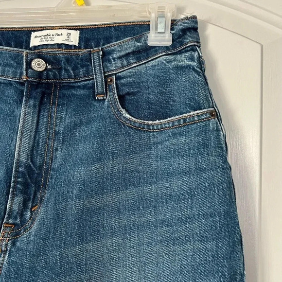ABERCROMBIE & FITCH The Kick Flare Wide Leg 70s Ultra High Rise Jeans Size 29/8S - Picture 7 of 15